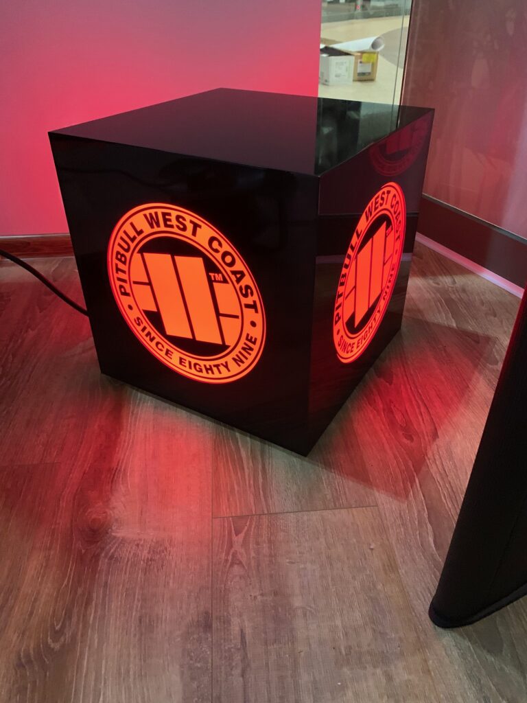 kubiki reklamowe ekspozycyjne