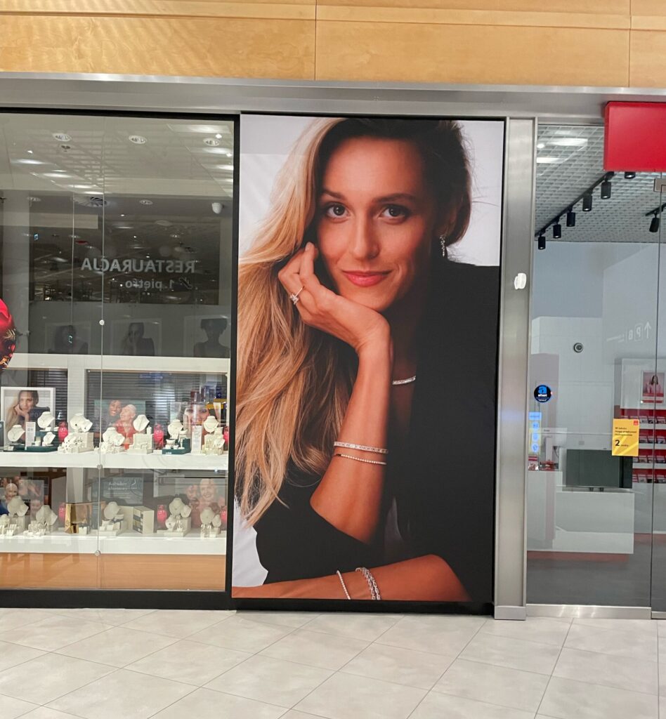 wydruki do ram tekstylnych