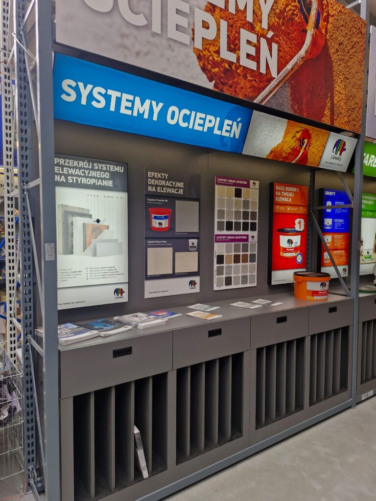 meble sklepowe reklamowe